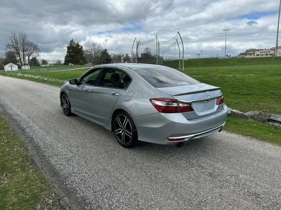 
								2016 Honda Accord Sport – Foreign Used full									